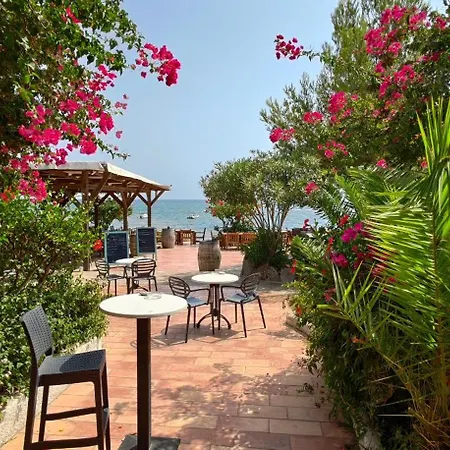 Village Naturiste La Chiappa Porto-Vecchio (Corsica)