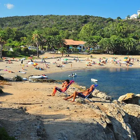 Village Naturiste La Chiappa بورتو فيكشْيو